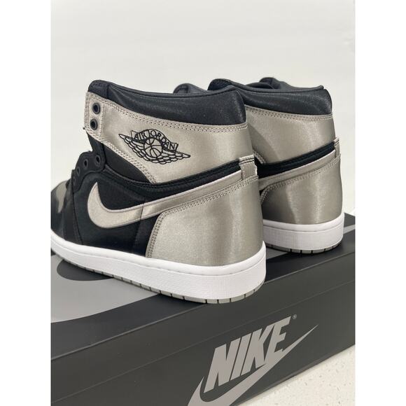 Air Jordan 1 Retro High OG Satin FD4810-010 New Black/Grey/White New - Picture 11 of 12